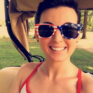 Meet your Posher, Rachel